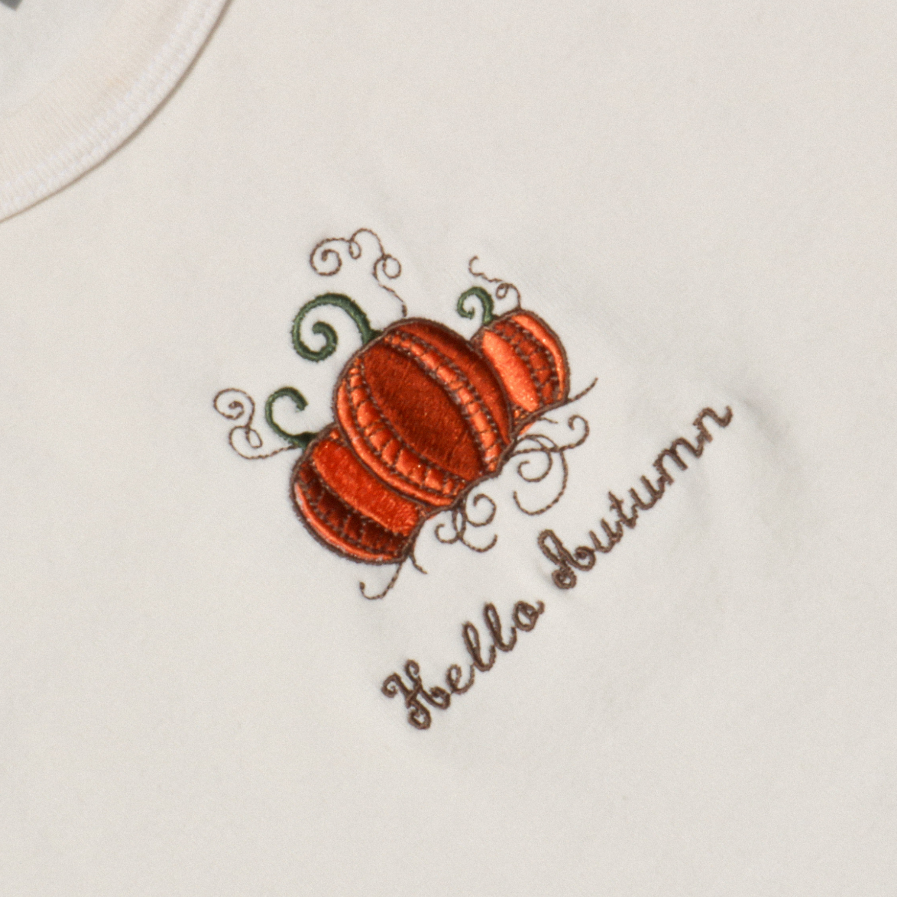 hello autumn baby tee